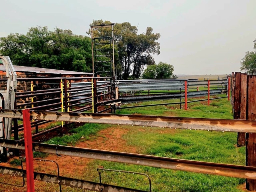 3 Bedroom Property for Sale in Bloemfontein Rural Free State